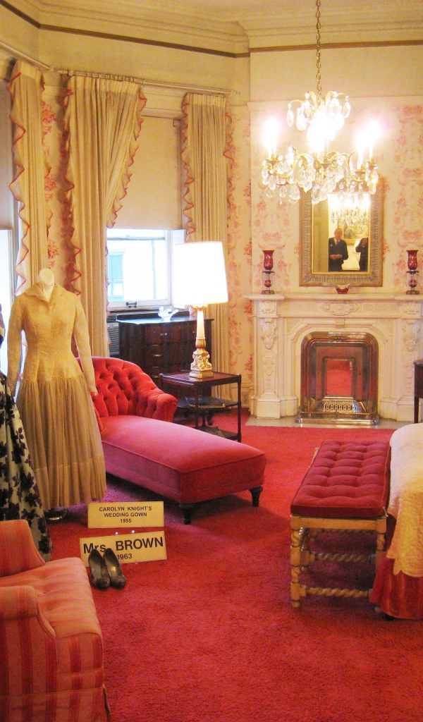 Спальня в стиле 19 века