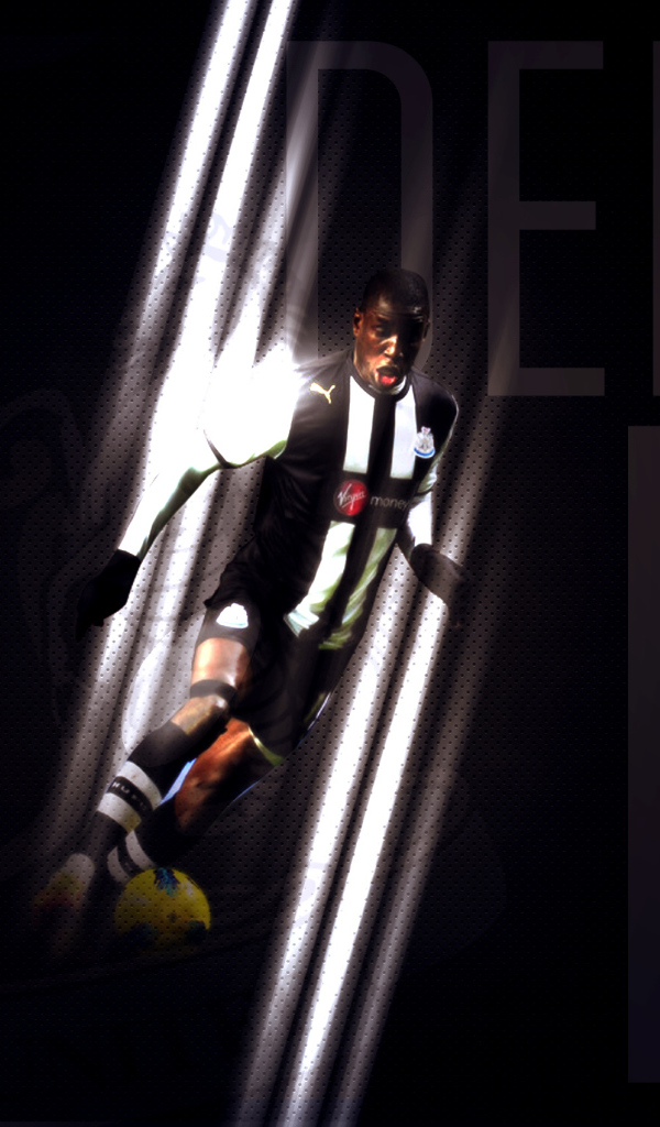 Возлюбленный футбольный клуб Англии Ньюкасл Юнайтед