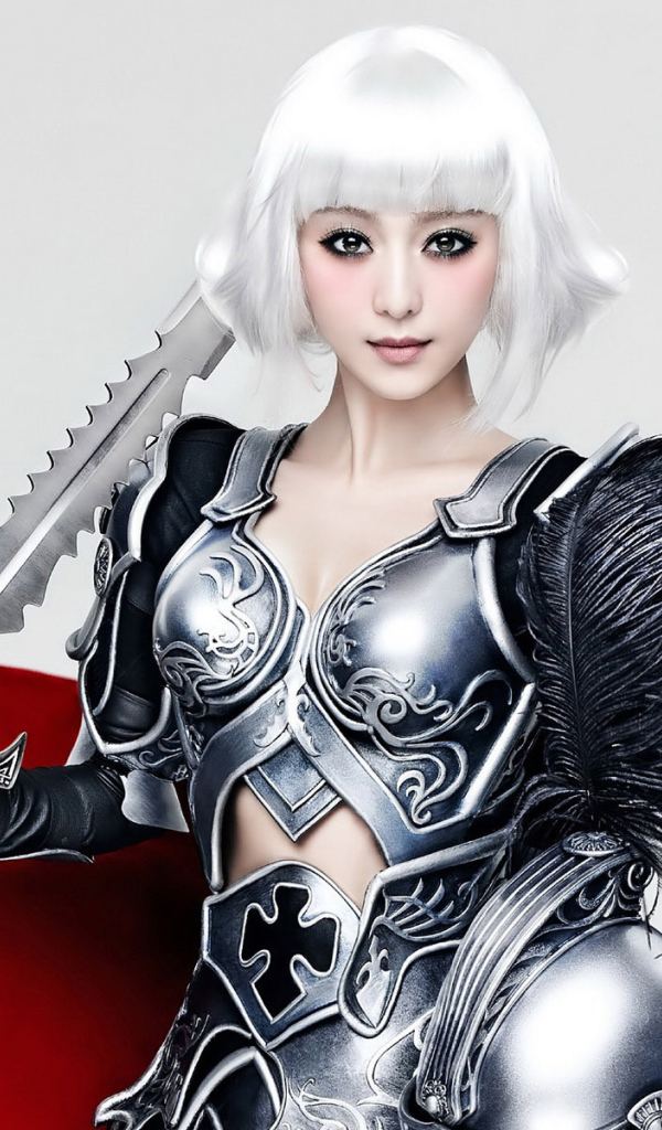 Девушка в доспехах