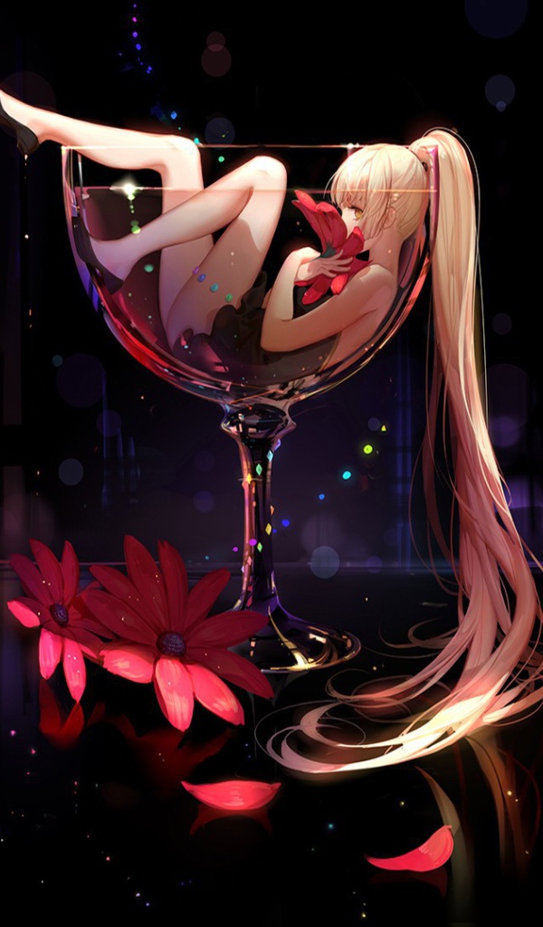 Аниме девушка лежит в бокале