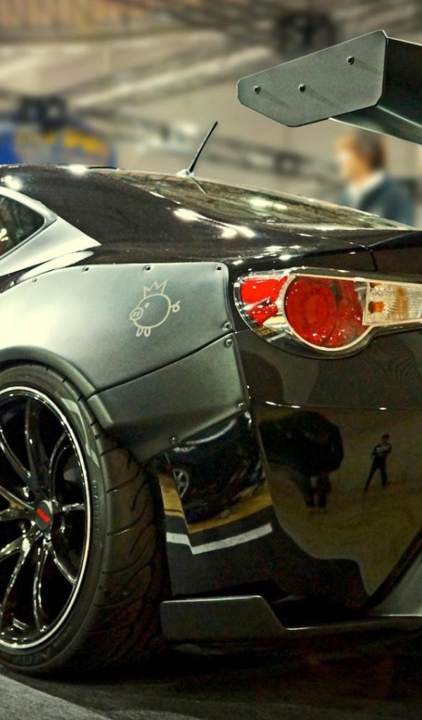 Черный спортивный Scion