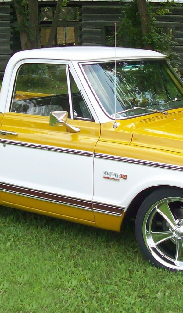 Классический американский пикап