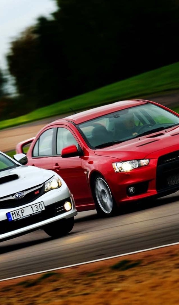 Соревнование Мицубиши и Субару