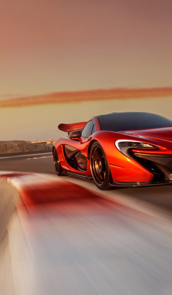 Быстрый спортивный McLaren