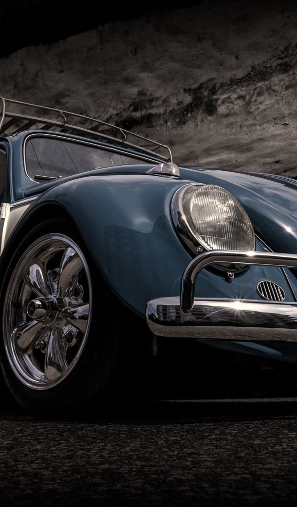 Маленький старый автомобиль