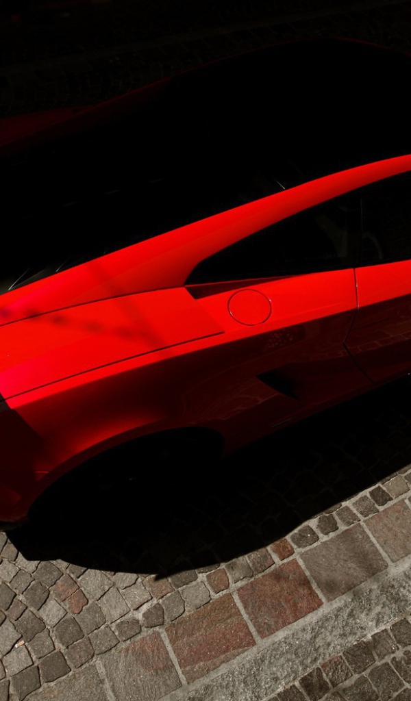 Красный стремительный Ламборгини