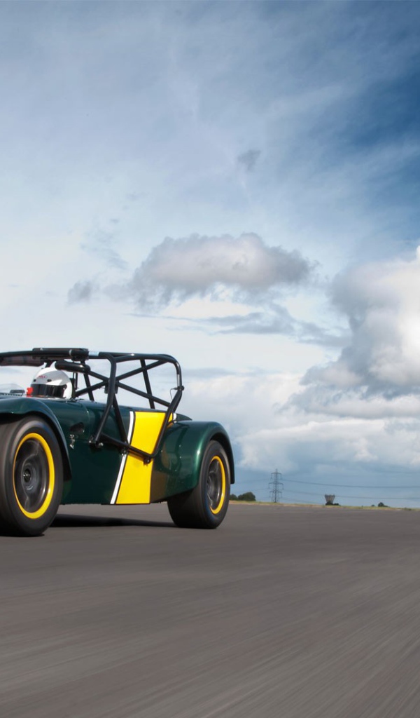 Спортивный автомобиль Caterham Р600