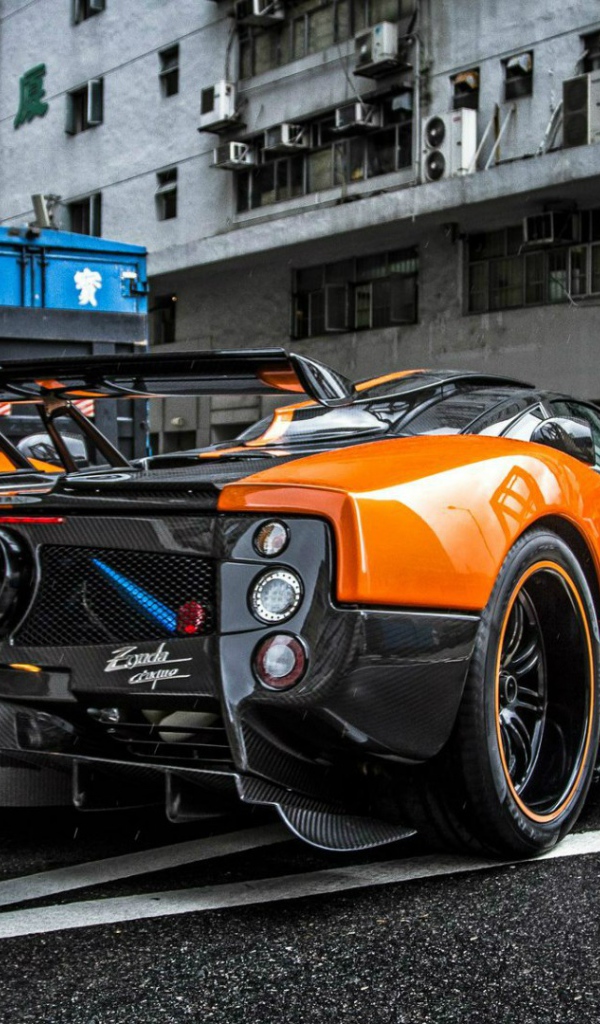 Сильный автомобиль Pagani Zonda Cinque