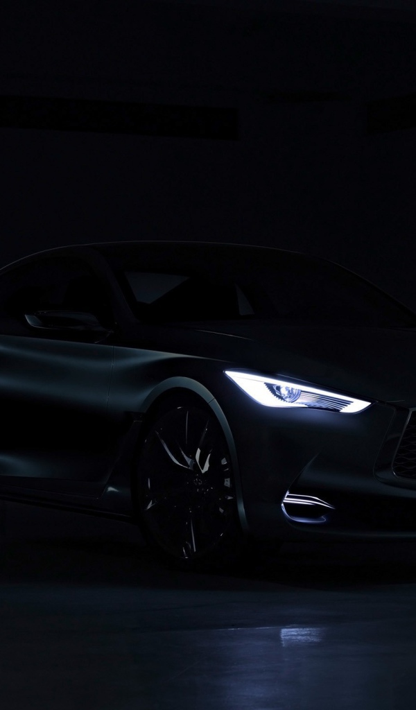 Черный Infiniti Q60 Coupe модель 2015 года