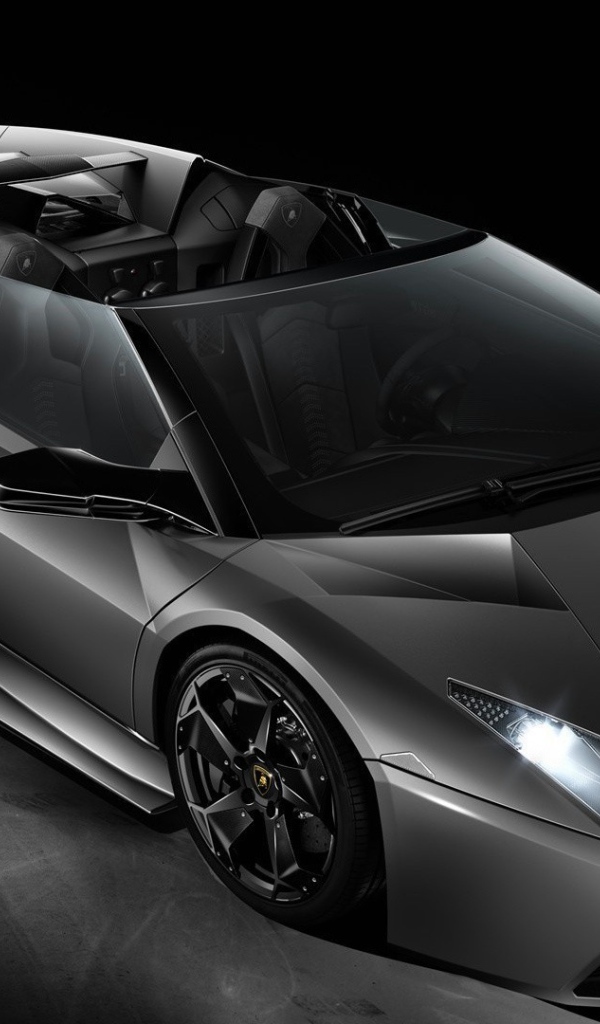Черный Lamborghini Reventon кабриолет