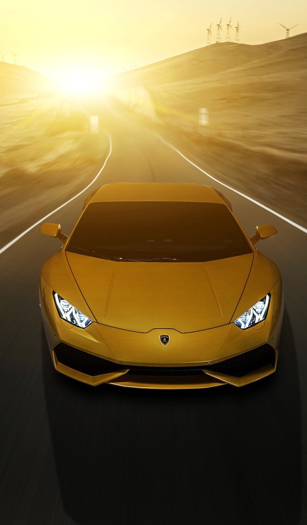 Автомобиль Lamborghini Huracan LP 610-4 на шоссе