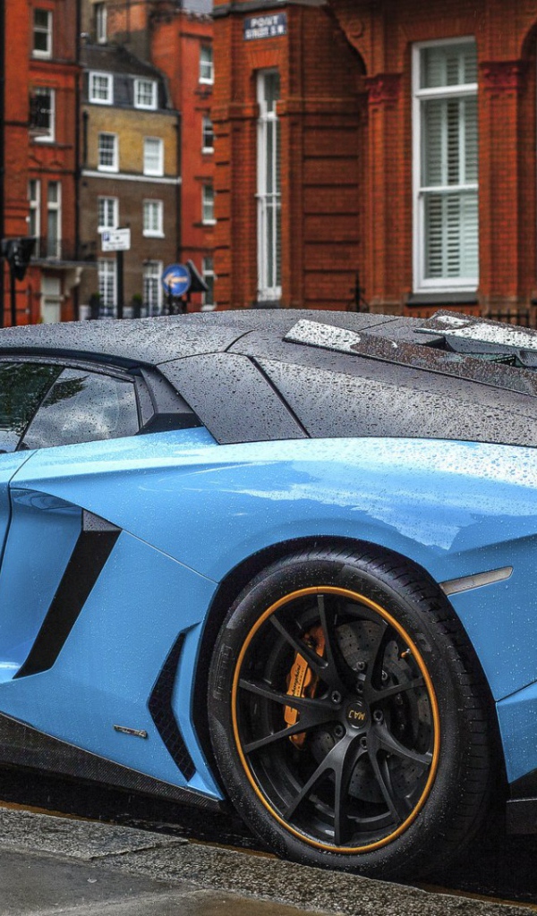 Великолепный Lamborghini Aventador LP 700-4