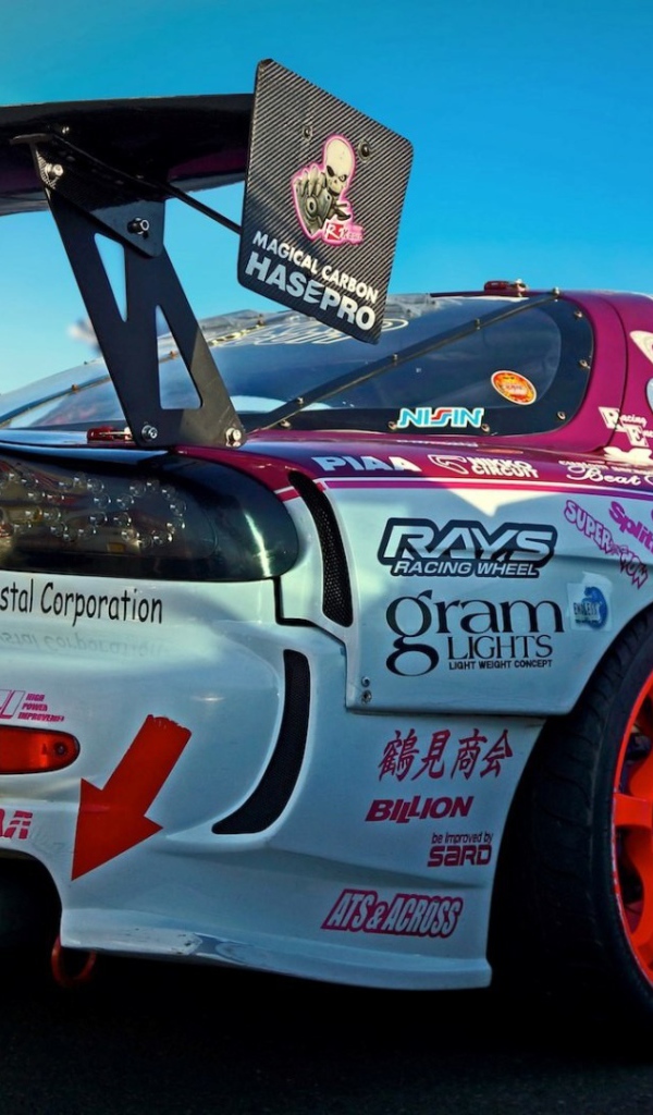 Аппликации на спортивной Mazda RX-7