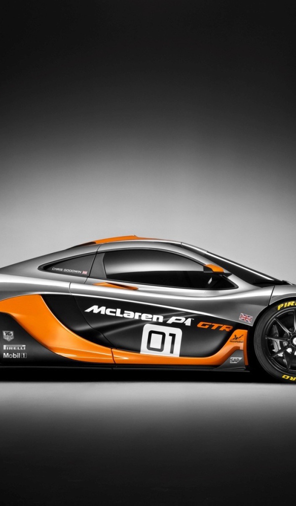 Черно оранжевый окрас спортивного McLaren P1