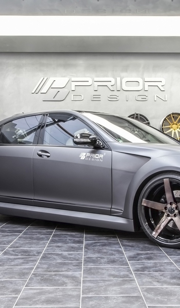 Серый Mercedes-Benz S Class