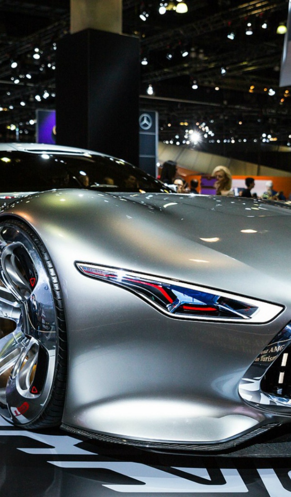 Поразительный Mercedes-Benz AMG Vision Gran Turismo
