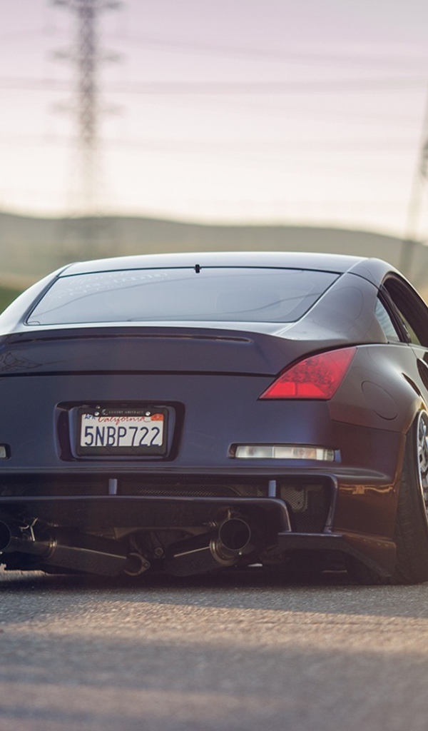 Тюнинг черного Nissan 350Z