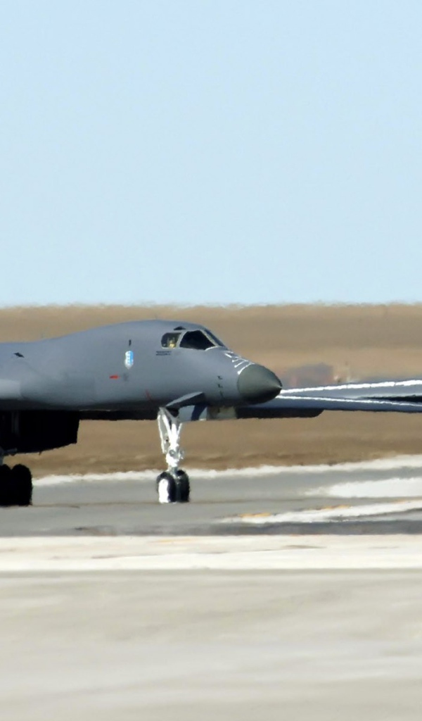 Самолеты Rockwell B-1 Lancer на базе