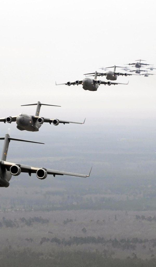 Десант с самолетов C-17 Globmaster