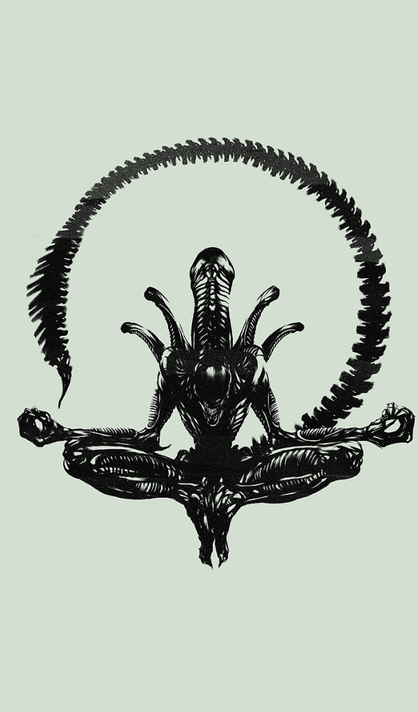 Чужой медитирует, светлый фон