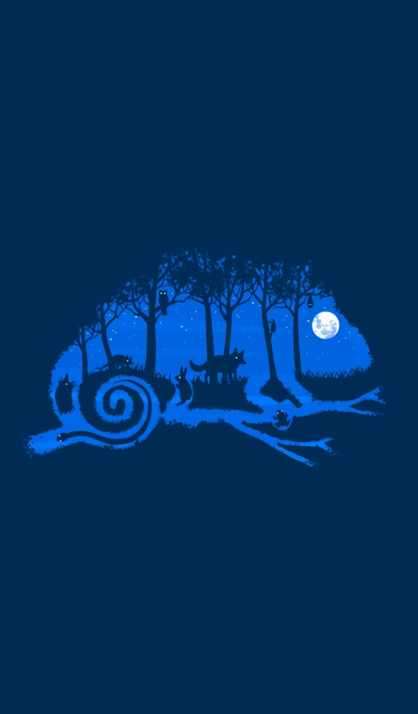 Синий хамелеон, голубой фон