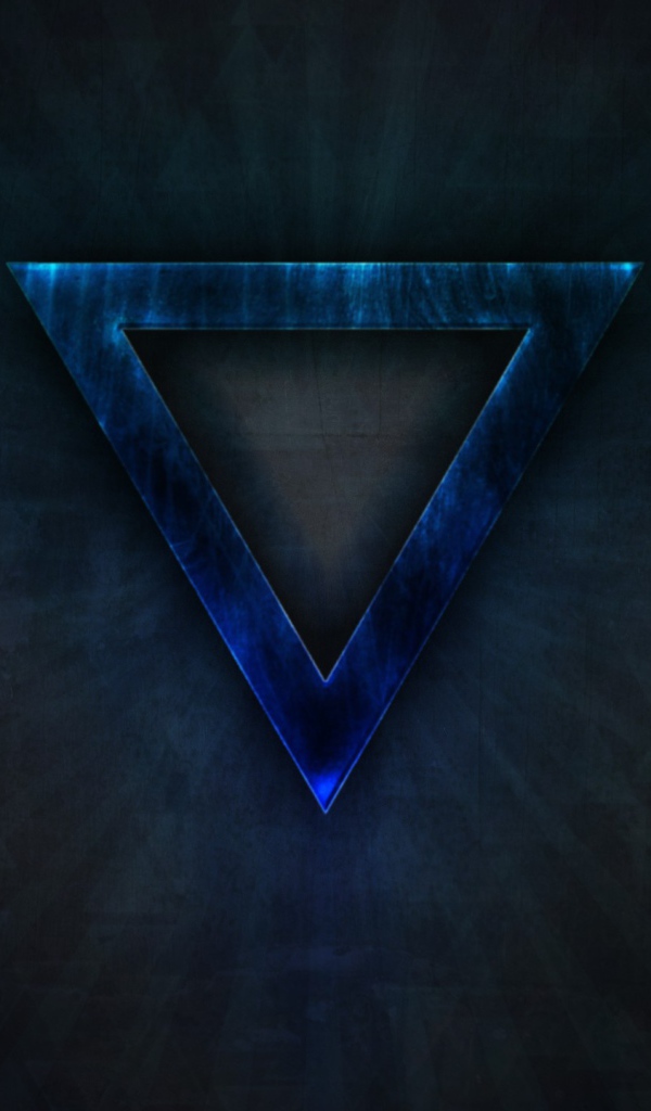 Синий треугольник на черном фоне
