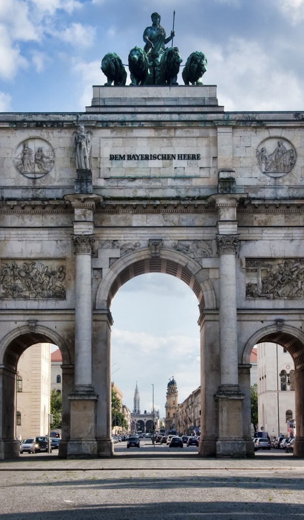 Триумфальная арка в Мюнхене