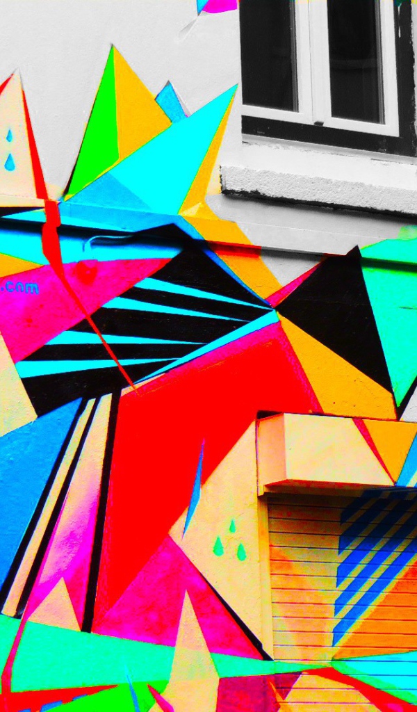 Яркие краски на стене дома в Дублине
