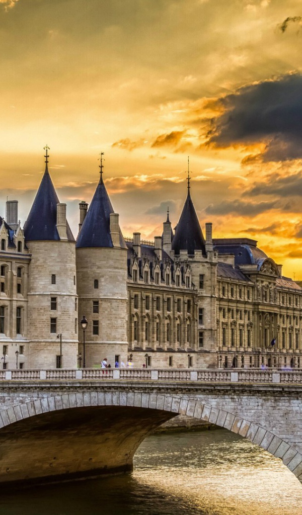 Дворец Консьержери, Париж