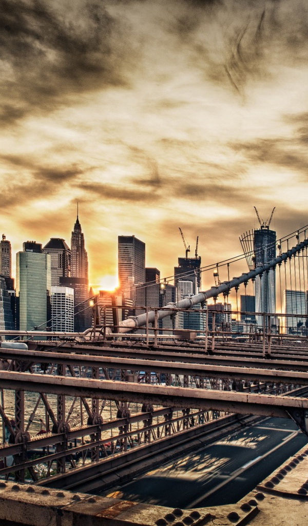 Пешеходный мост в Нью-Йорке