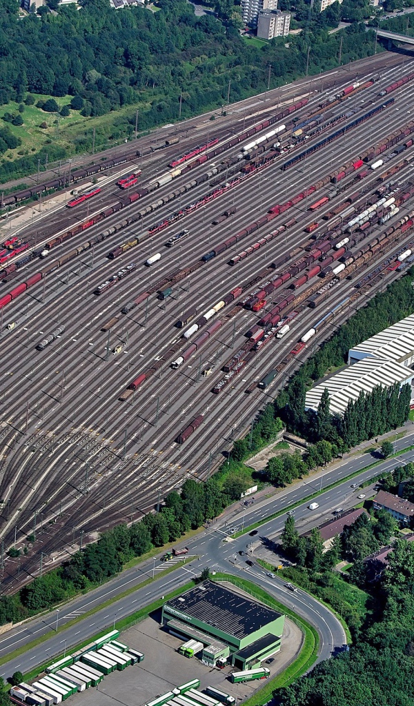 Фото сортировочной станции с высоты