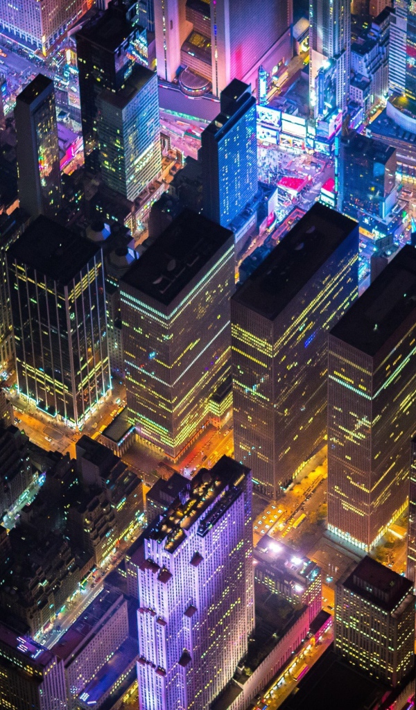 Вид на город в ночи