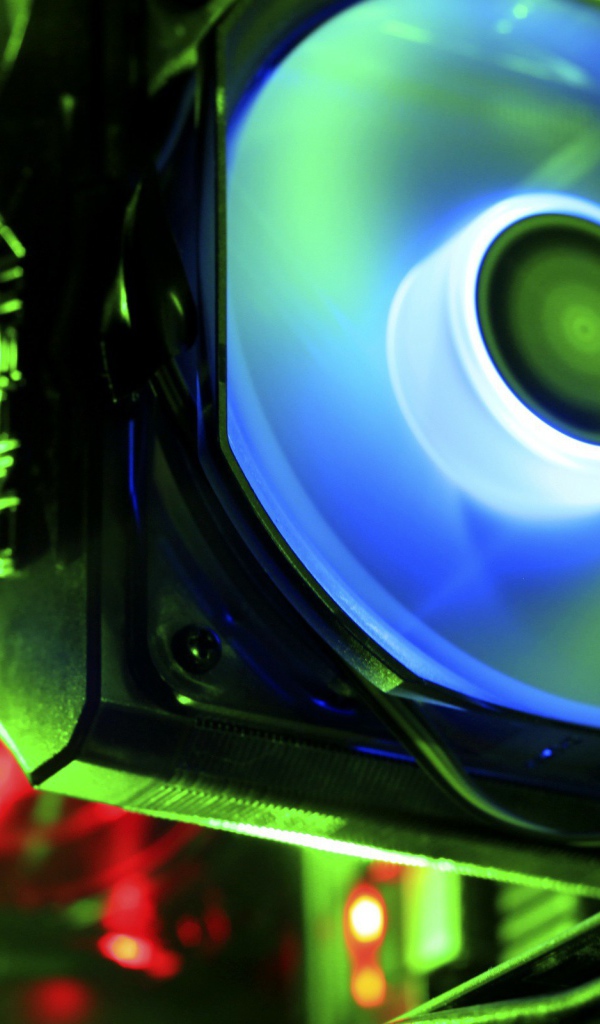 Кулер центрального процессора в компьютере