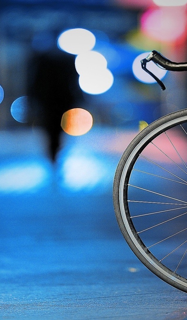 Оставленный хозяином велосипед