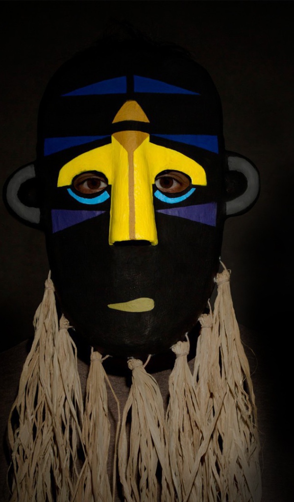 Маска аборигена из Африки