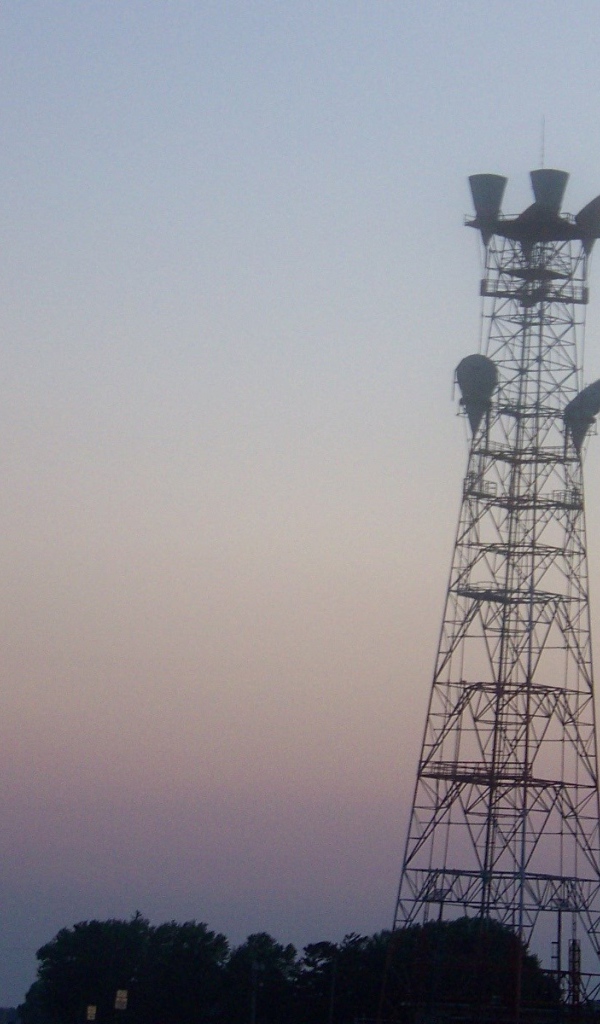 Вышка для антенн радиовещания