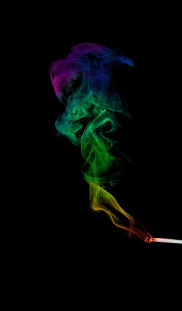 Красочный сигаретный дым