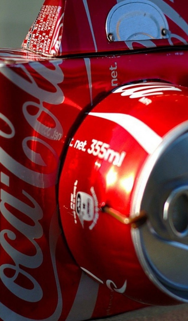 Поделка из железной банки Кока-Колы