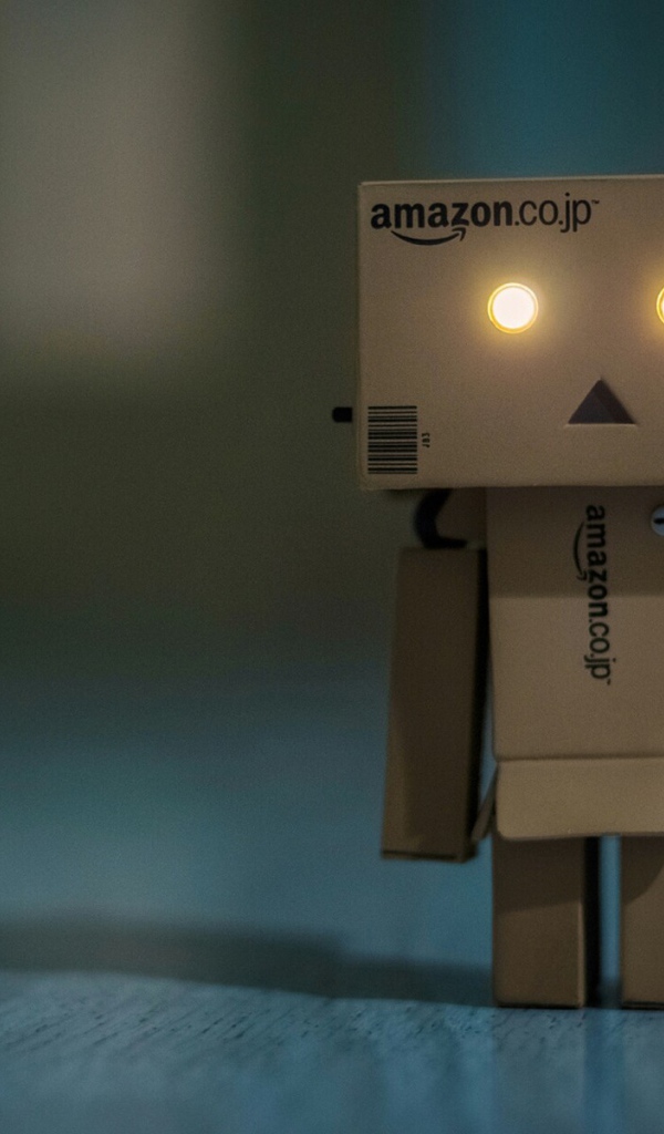 Дандо с горящими глазами