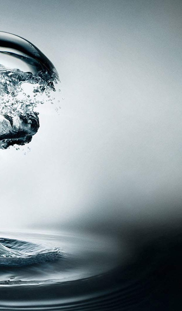 Ядерный взрыв из воды