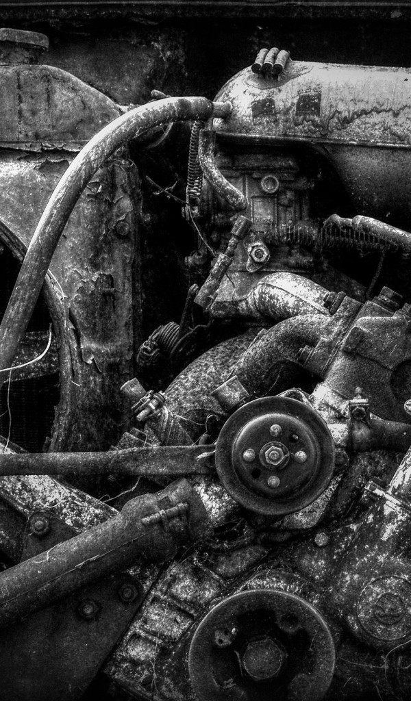 Старый железный двигатель