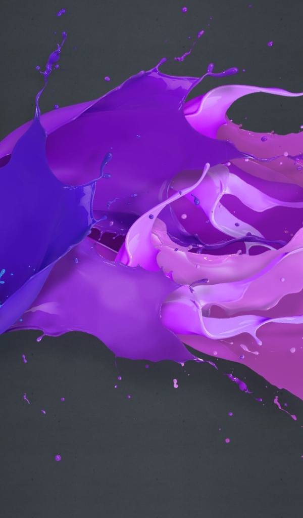 Краска голубого и фиолетового цвета на сером фоне