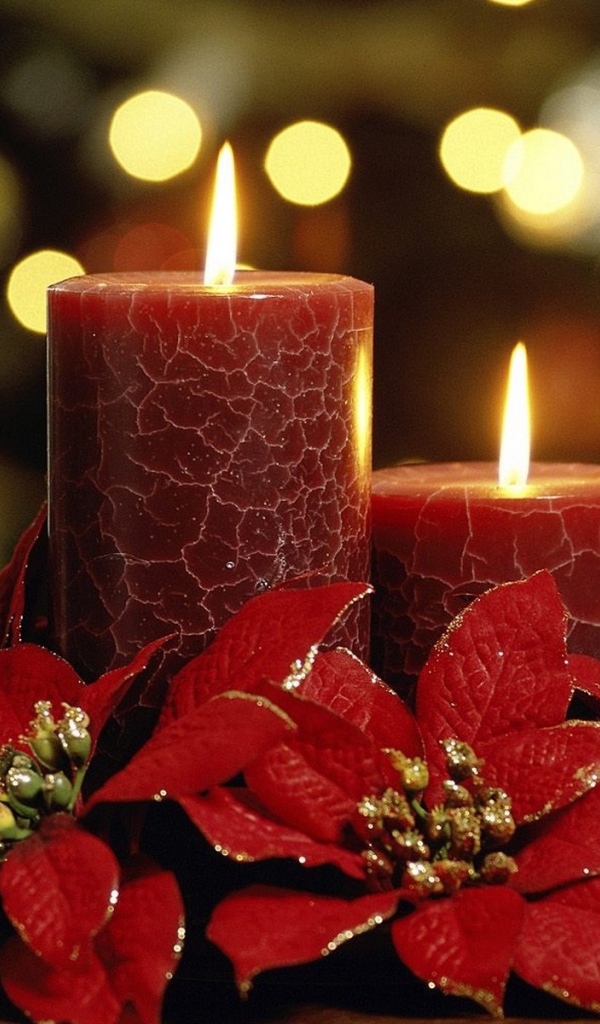 Ароматические свечи красного цвета