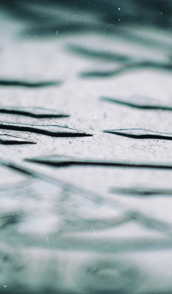 Копья направлены друг против друга