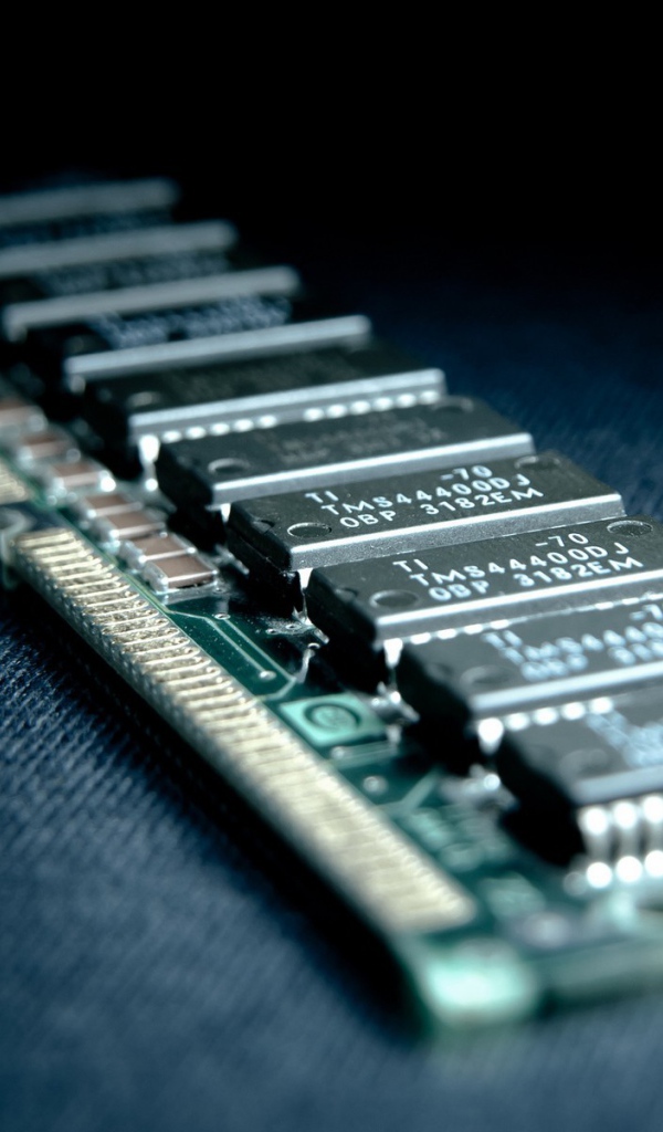 Плата оперативной памяти