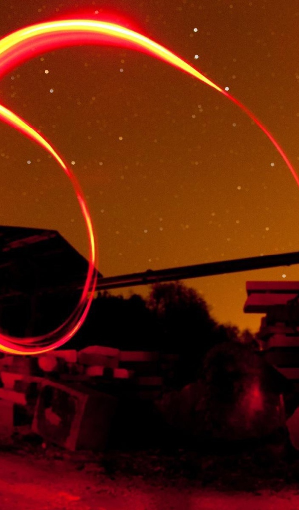 Спиральный рисунок светом