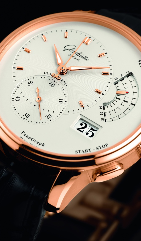 Часы из золота, Пано граф