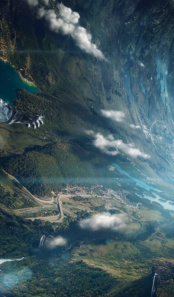 Космонавт перед черной дырой