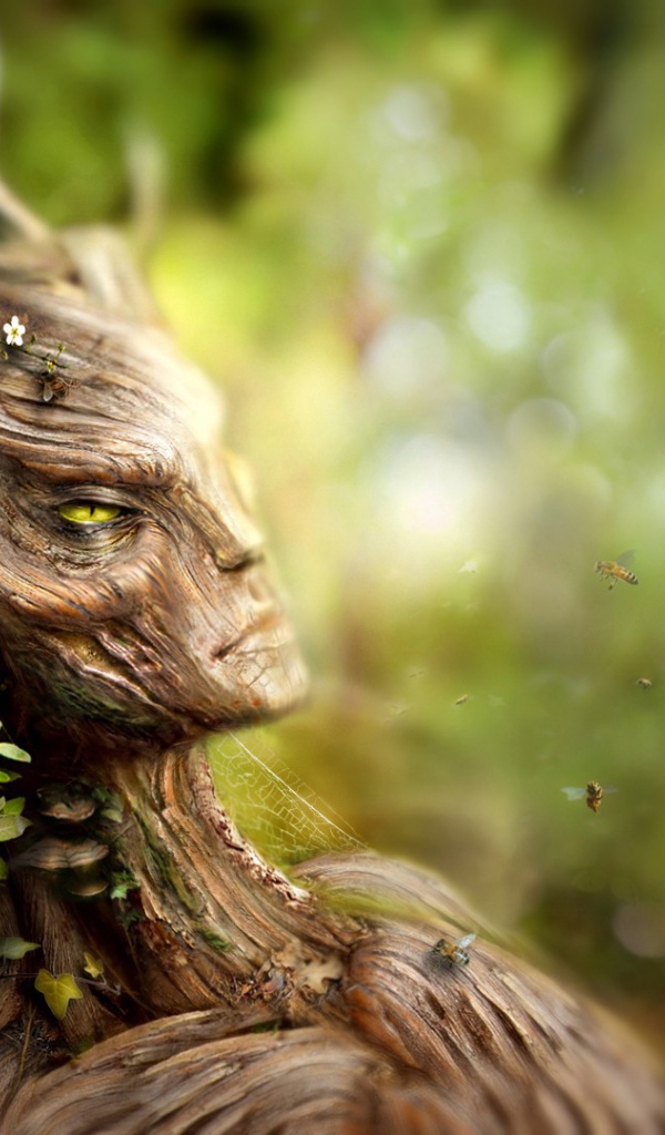 Лесная фея из дерева