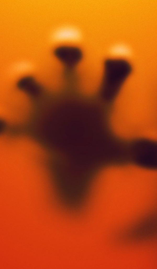 Рука существа с другой планеты